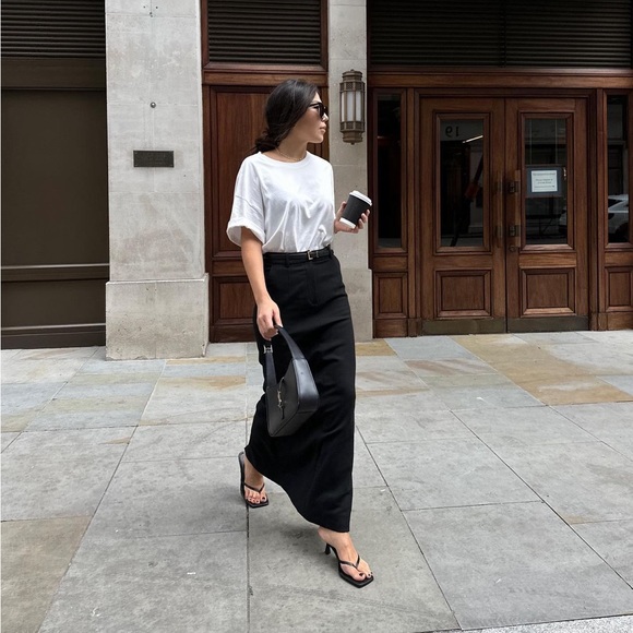 H&M Maxi Skirt - Picture 2 of 12